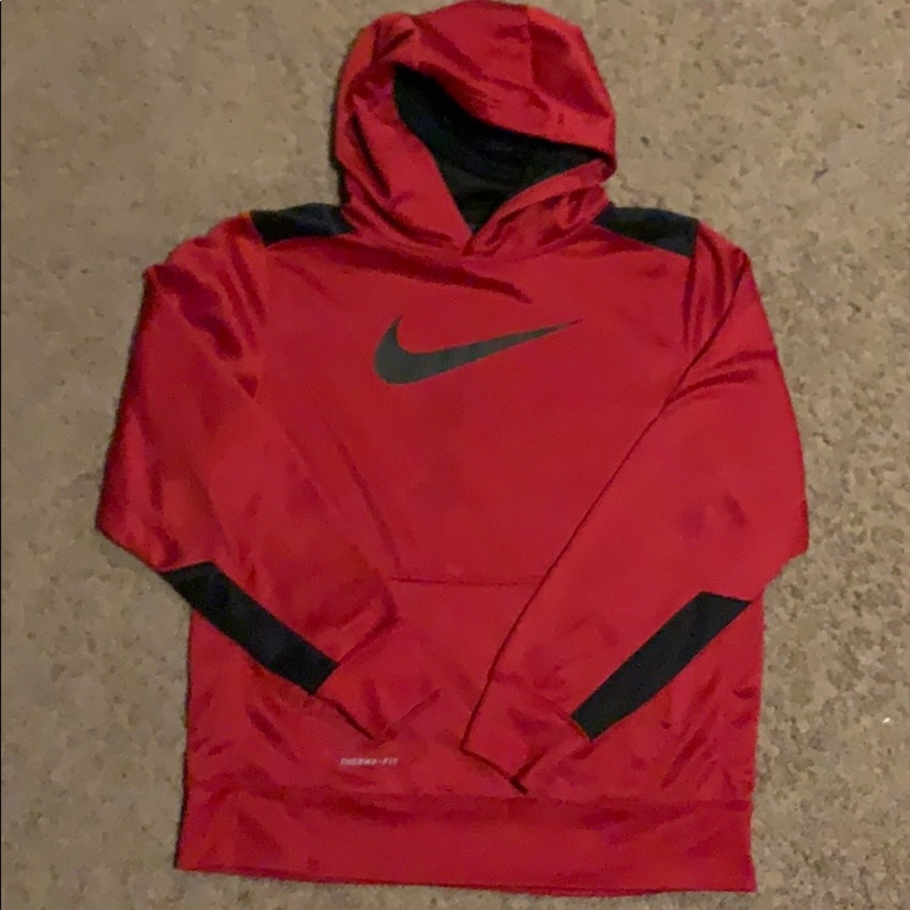 Nike Therma-fit